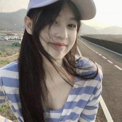 雪中的奇羊